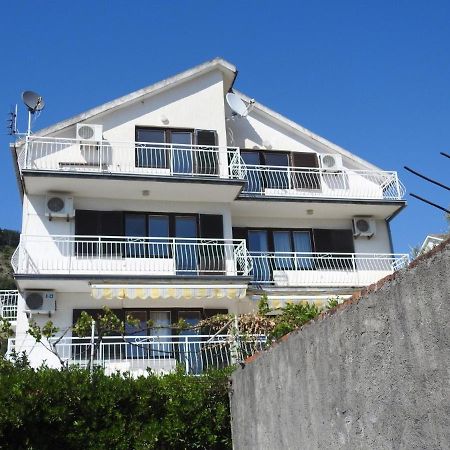 Madam Svetlana Bed and Breakfast Tivat Exteriör bild